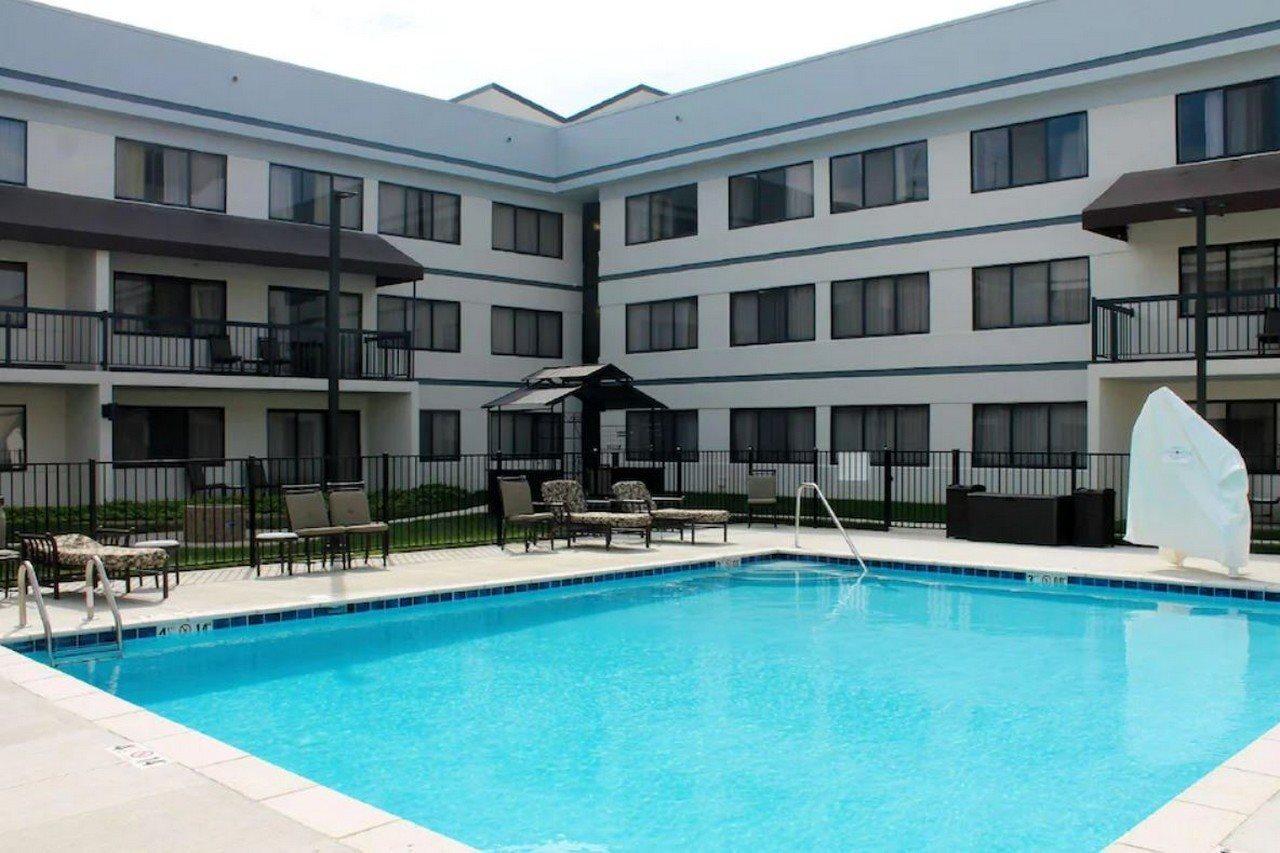 Doubletree Suites By Hilton Dayton/Маямисбърг Екстериор снимка