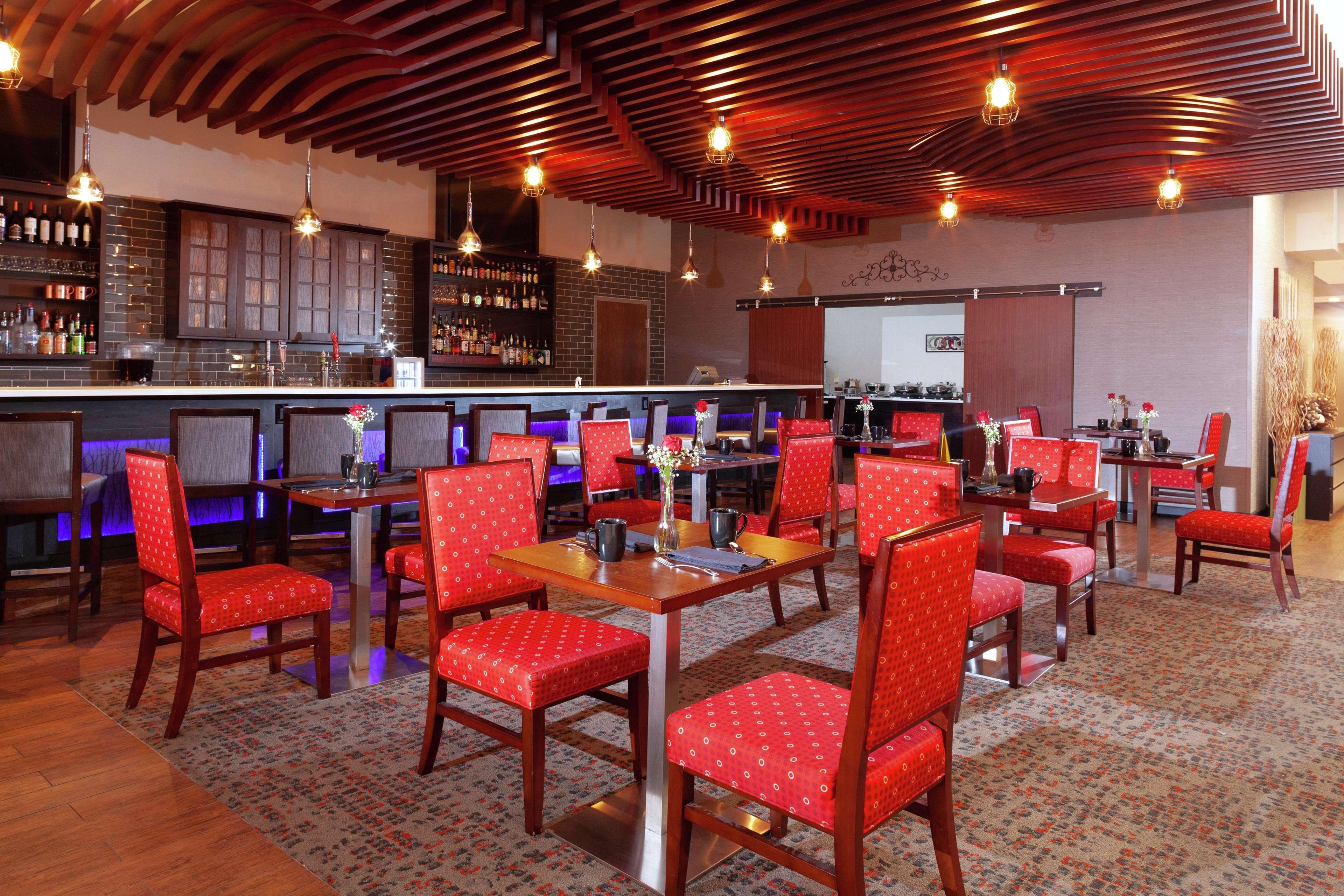 Doubletree Suites By Hilton Dayton/Маямисбърг Екстериор снимка