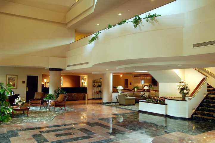 Doubletree Suites By Hilton Dayton/Маямисбърг Екстериор снимка