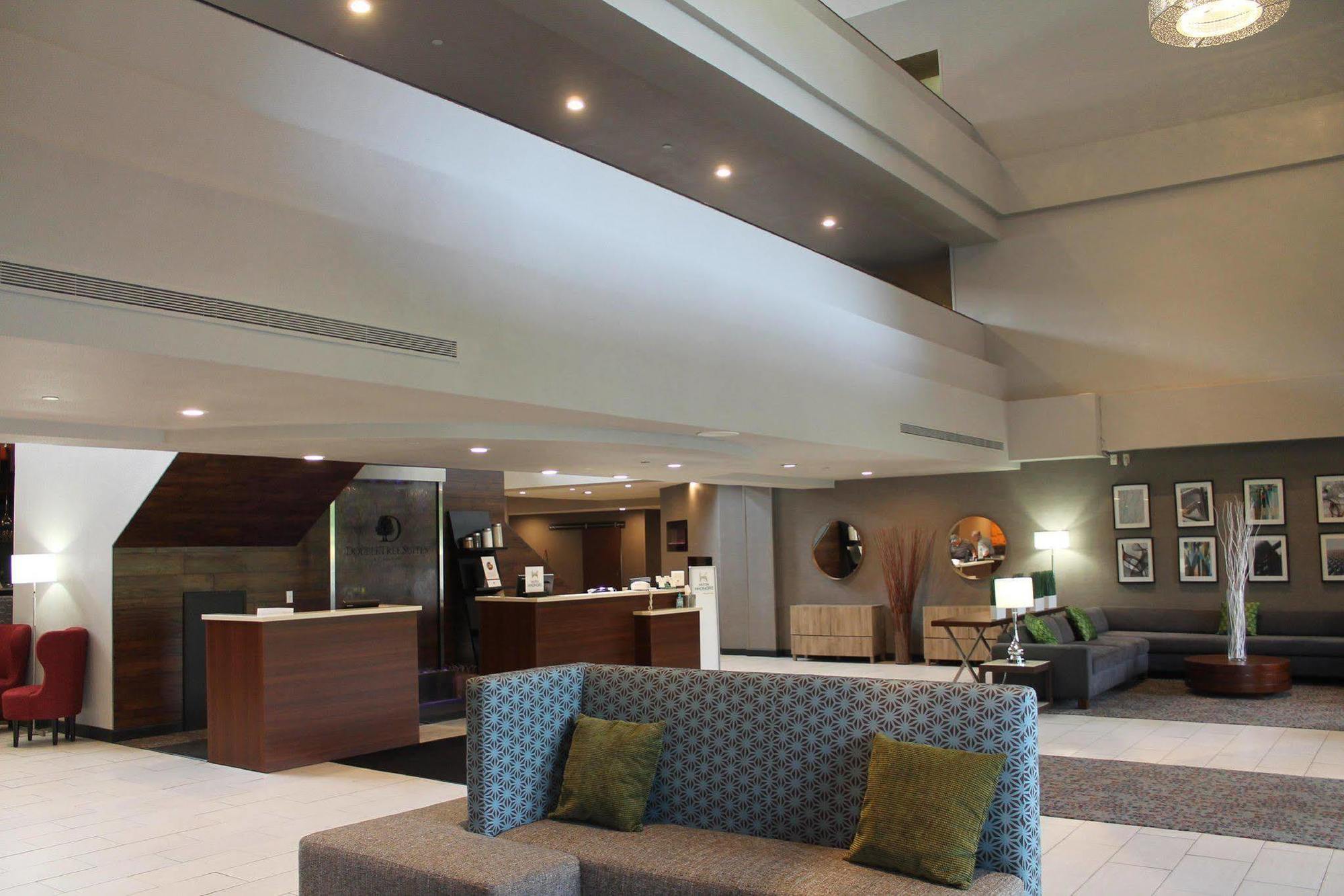 Doubletree Suites By Hilton Dayton/Маямисбърг Екстериор снимка