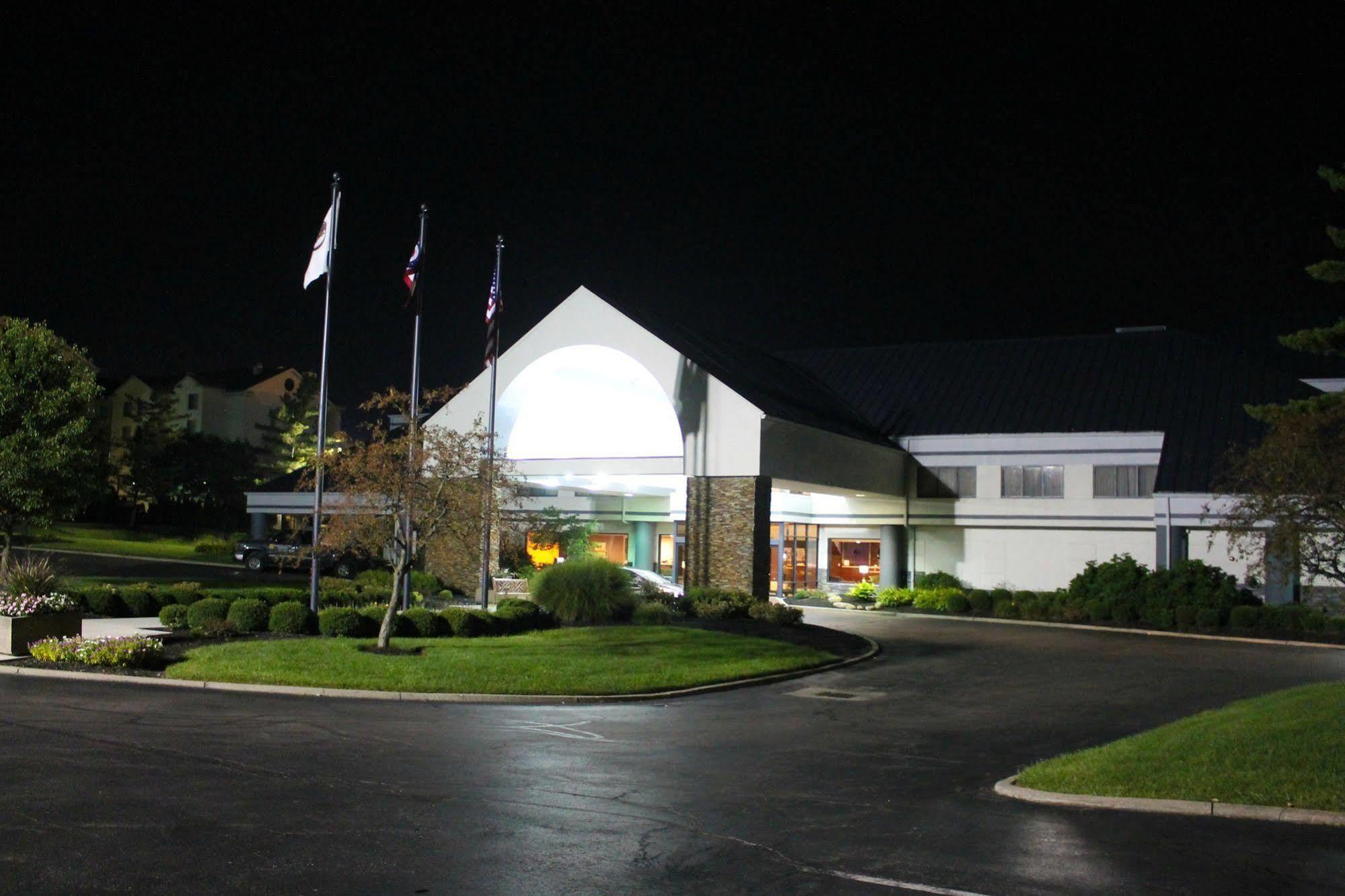 Doubletree Suites By Hilton Dayton/Маямисбърг Екстериор снимка